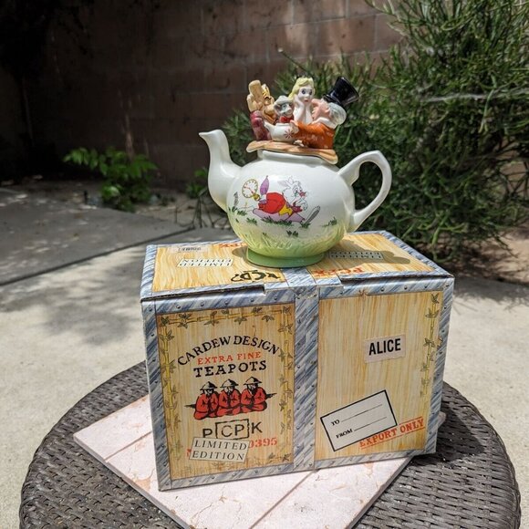Disney Alice in Wonderland Paul Cardew Limited Ed. Ceramic Teapot White Rabbit - Picture 4 of 4